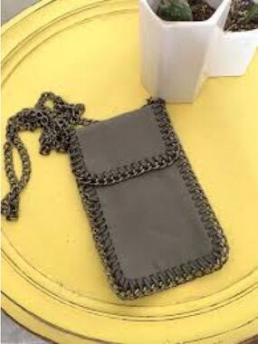 Chain-Trim Crossbody Phone Pouch in gray